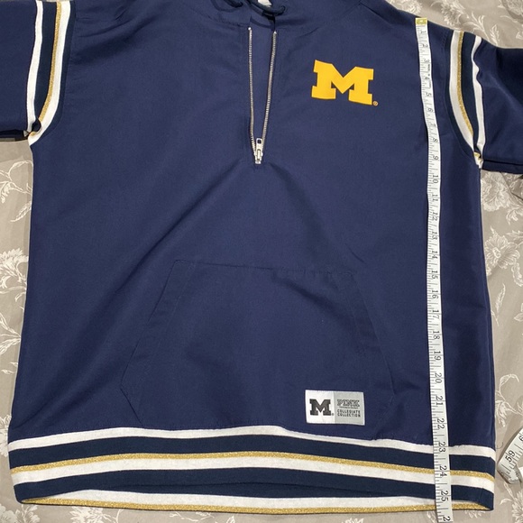 SOLD eB Univ Of Michigan Wolverines 1/4 Zip Pullover Jacket EUC - Picture 14 of 15